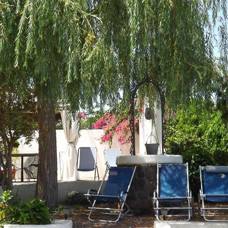 Case Vacanze Villa Lory Malfa  Zewnętrze zdjęcie