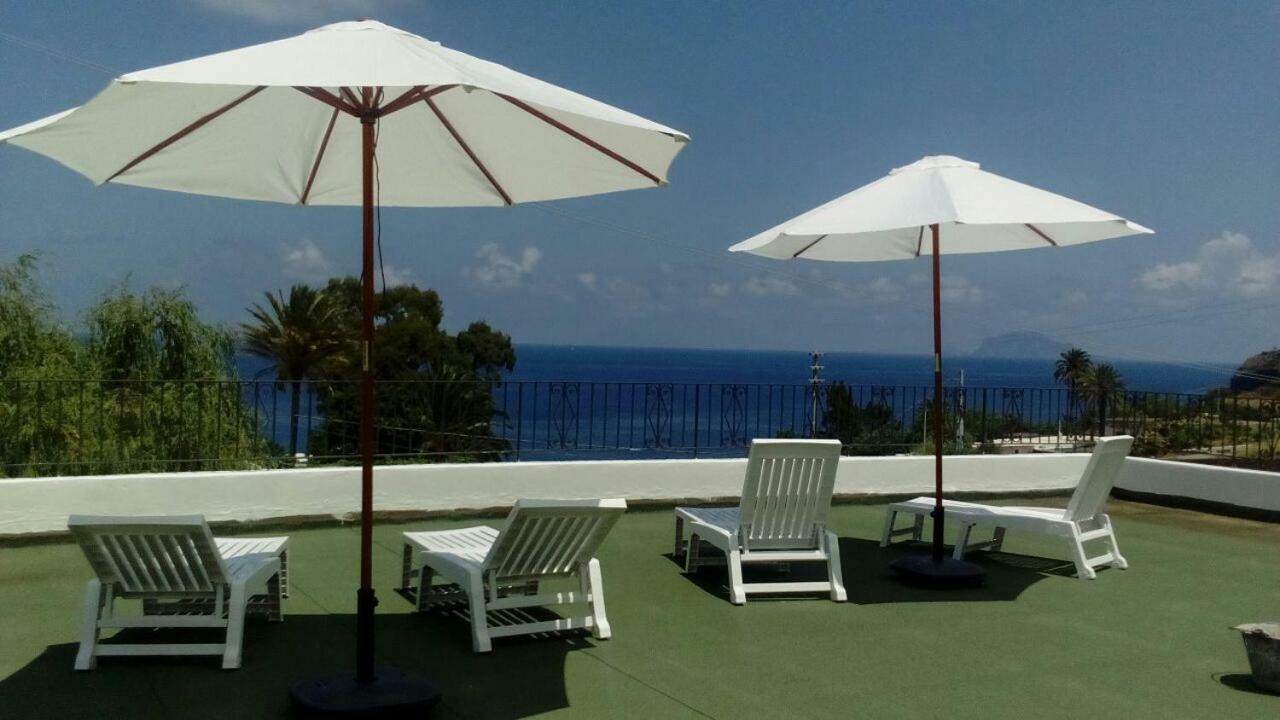 Case Vacanze Villa Lory Malfa  Zewnętrze zdjęcie